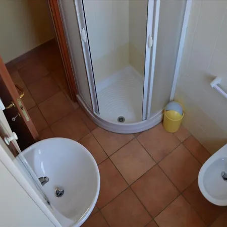 Casa de Férias Cozy Holiday In Cologna Spiaggia With Swimming Pool *
