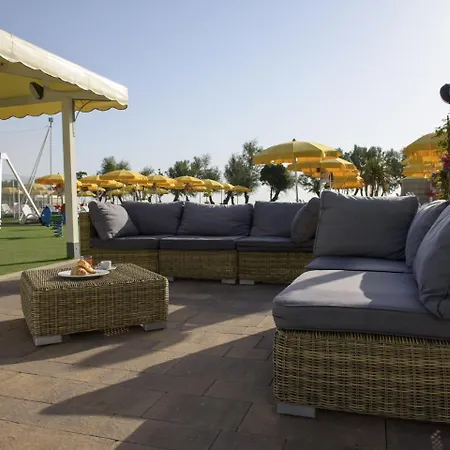 Cozy Holiday In Cologna Spiaggia With Swimming Pool Tatil Evi L'Annunziata